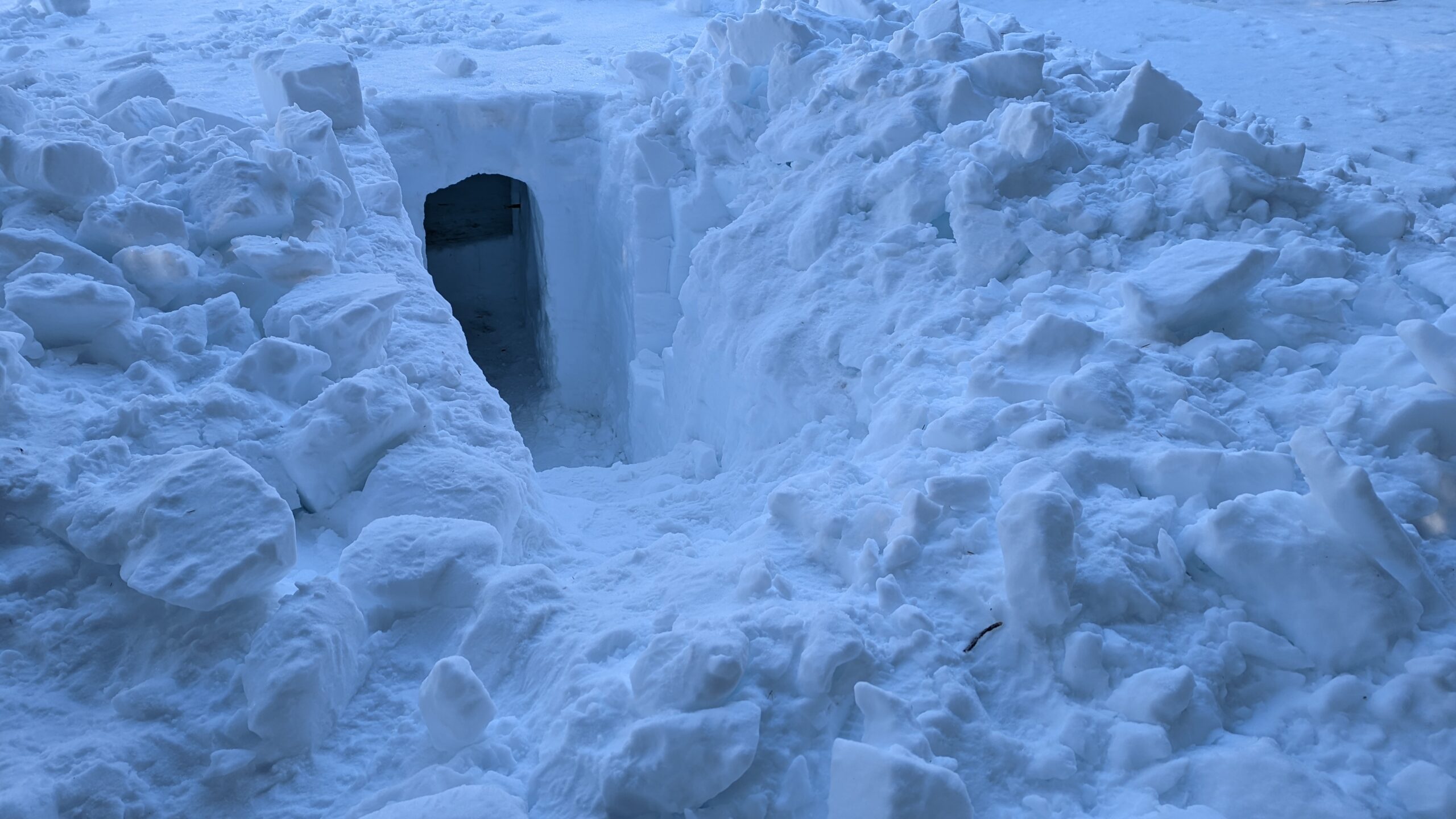 Snow Cave 1